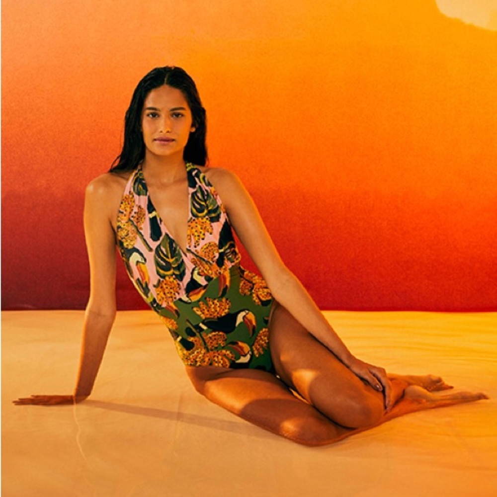 FARM RIO Toucananas one piece swimsuit
